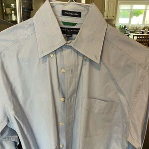 Tommy Hilfiger button up long sleeve dress shirt